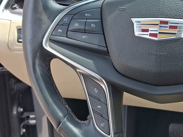 2017 Cadillac XT5 Premium Luxury FWD