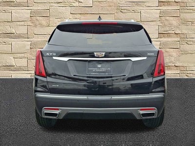 2022 Cadillac XT5 Premium Luxury