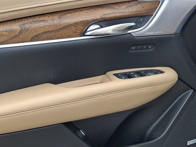 2022 Cadillac XT5 Premium Luxury
