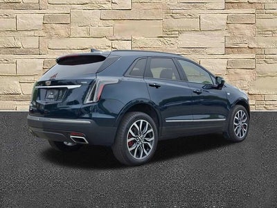 2025 Cadillac XT5 Sport
