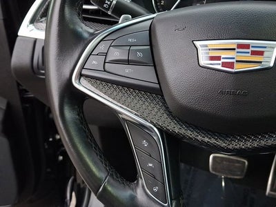 2024 Cadillac XT5 Sport