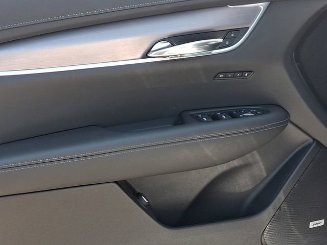 2025 Cadillac XT6 Luxury