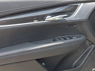 2025 Cadillac XT6 Sport