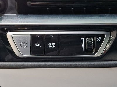 2024 Cadillac LYRIQ Luxury 1