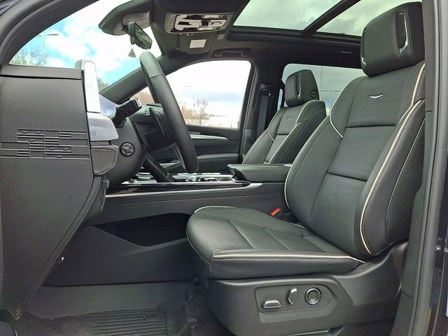 2025 Cadillac Escalade ESV Sport