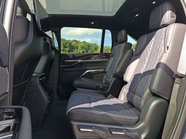 2026 Cadillac ESCALADE IQ Luxury