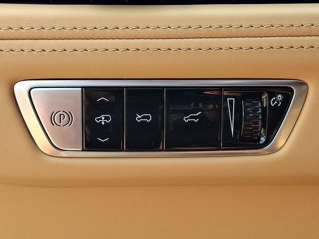 2026 Cadillac ESCALADE IQ Premium Luxury