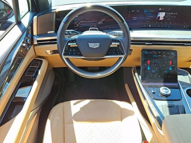 2025 Cadillac ESCALADE IQ Luxury 2