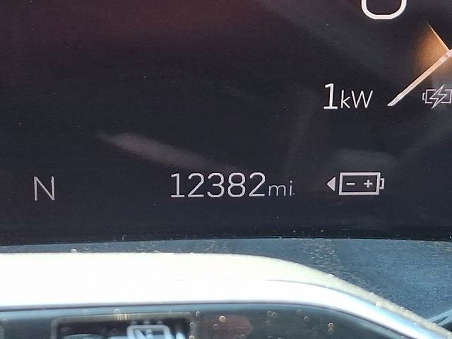 2025 Cadillac ESCALADE IQ Luxury 2
