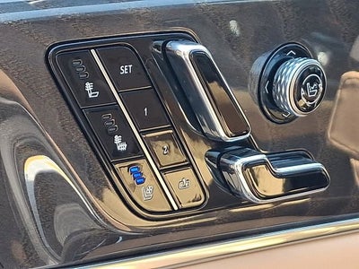 2025 Cadillac ESCALADE IQ Luxury 2