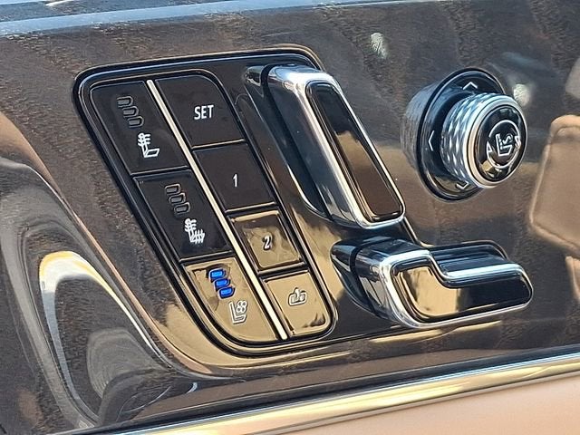 2025 Cadillac ESCALADE IQ Luxury 2