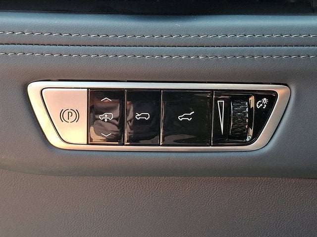 2026 Cadillac ESCALADE IQ Premium Sport