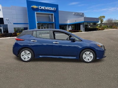 2025 Nissan LEAF S