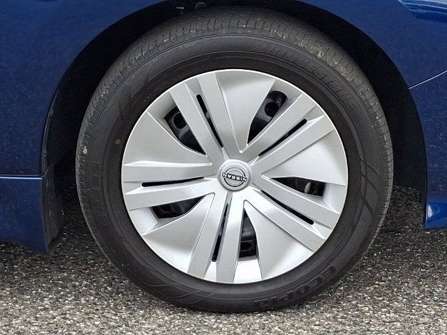 2025 Nissan LEAF S