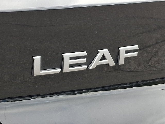 2025 Nissan LEAF S