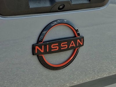 2022 Nissan Frontier Crew Cab PRO-4X 4x4