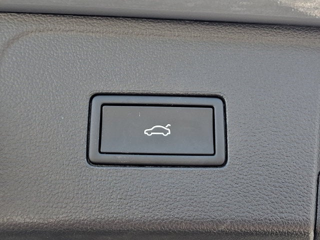 2026 Volkswagen Atlas Peak Edition