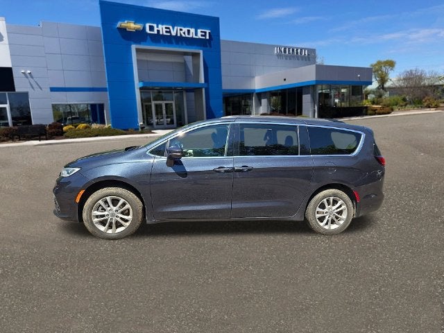 2021 Chrysler Pacifica Touring AWD