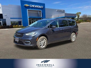 2021 Chrysler Pacifica Touring AWD