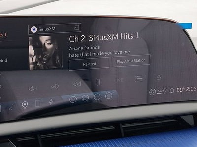 2025 Cadillac OPTIQ Luxury 2