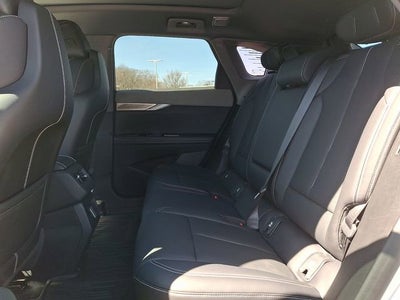 2025 Cadillac OPTIQ Luxury 2