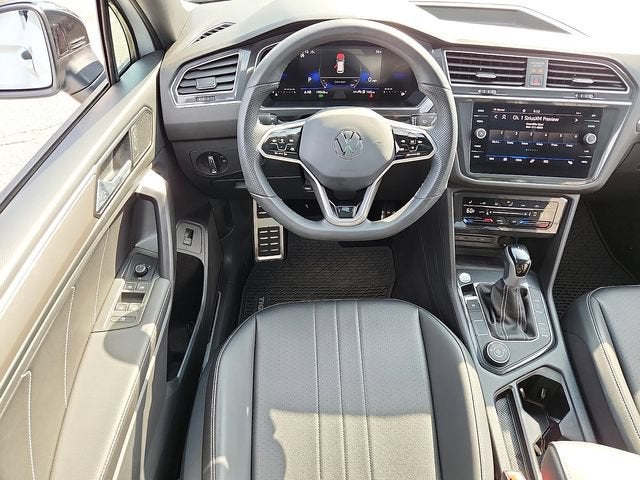 2024 Volkswagen Tiguan 2.0T SE R-Line Black