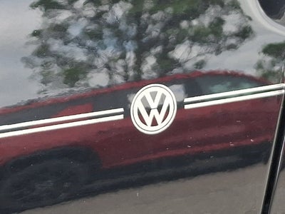 2013 Volkswagen Beetle Convertible 2.5L