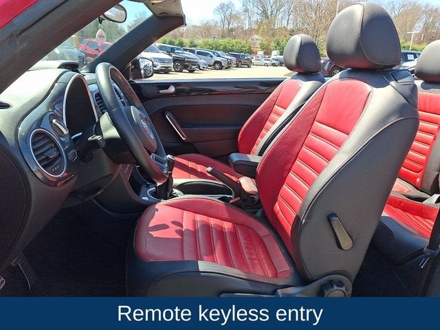 2013 Volkswagen Beetle Convertible 2.0T