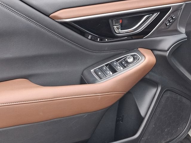 2022 Subaru Outback Touring XT