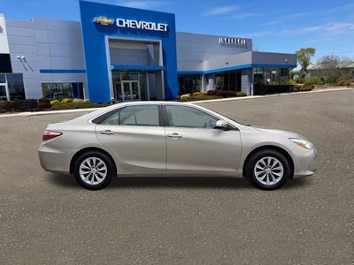 2016 Toyota Camry XLE