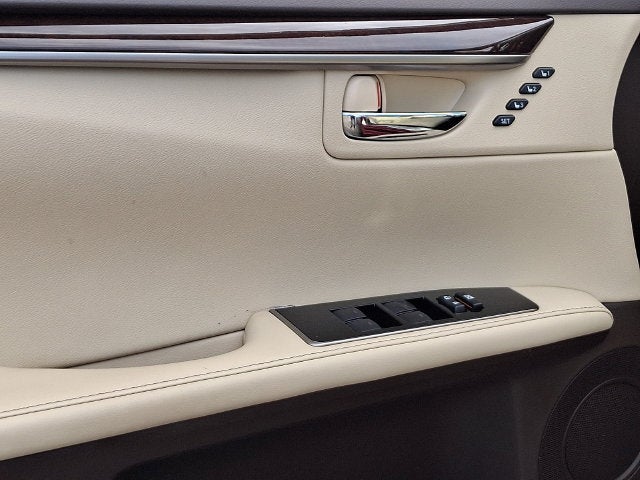 2016 Lexus ES 350 4dr Sdn