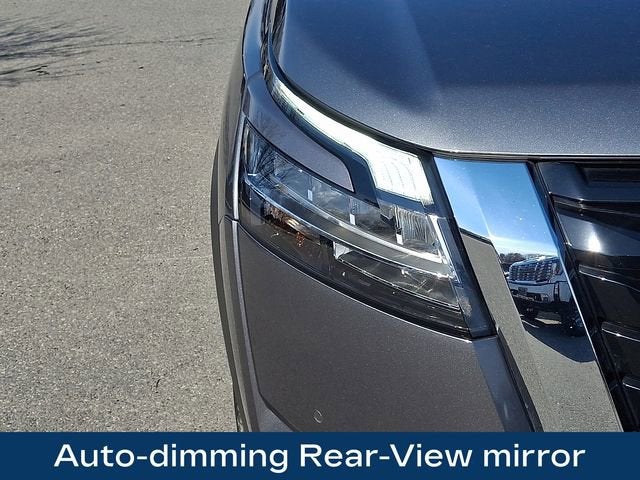 2023 Nissan Pathfinder Platinum 4WD