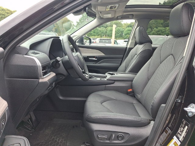 2026 Toyota Grand Highlander LE