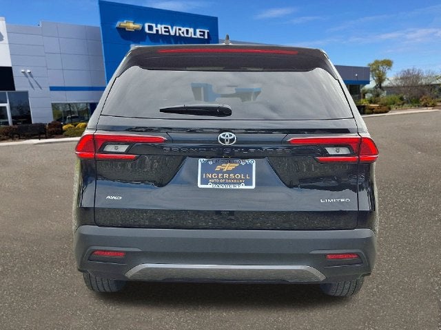 2026 Toyota Grand Highlander LE