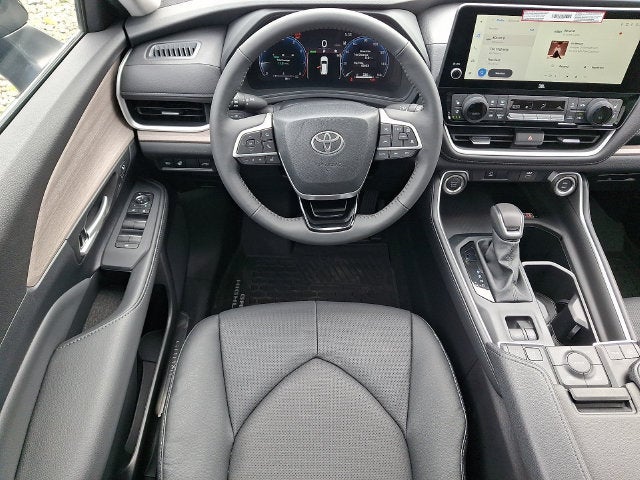 2026 Toyota Grand Highlander LE