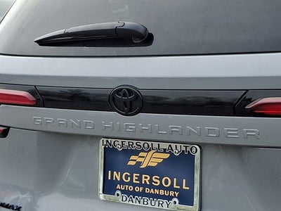 2026 Toyota Grand Highlander Hybrid MAX Platinum