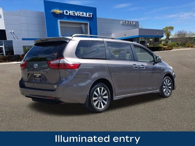 2019 Toyota Sienna XLE Premium 7 Passenger