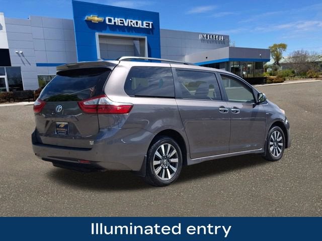 2019 Toyota Sienna XLE Premium 7 Passenger