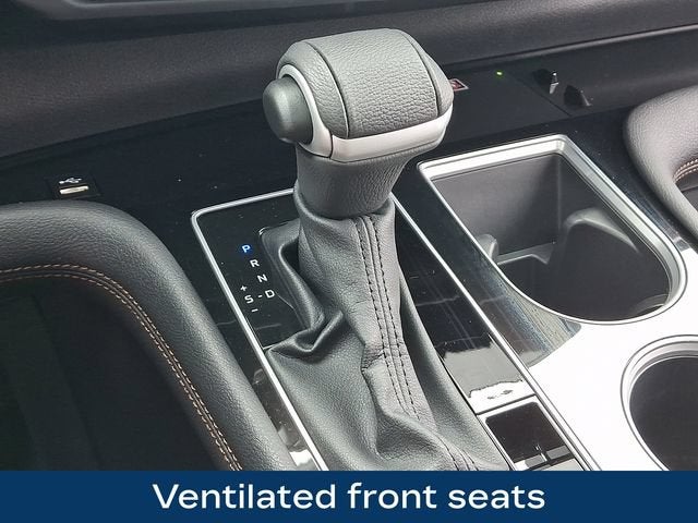 2025 Toyota Sienna Platinum