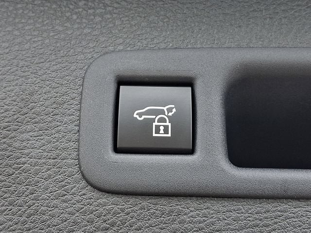 2025 Toyota Sienna Platinum