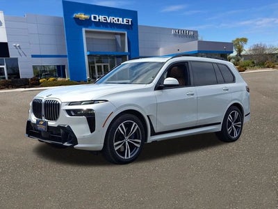 2023 BMW X7 xDrive40i