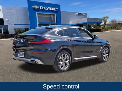 2024 BMW X4 xDrive30i
