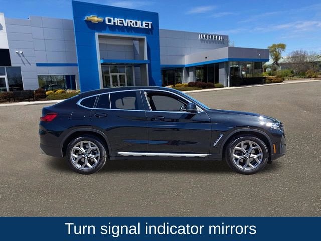2024 BMW X4 xDrive30i