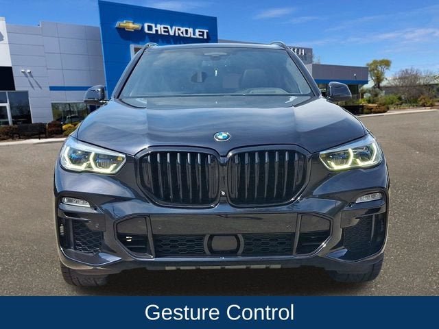 2021 BMW X5 M50i