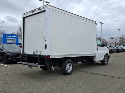 2025 GMC Savana Cutaway 3500 1WT