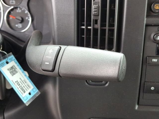 2025 GMC Savana Cutaway 3500 1WT