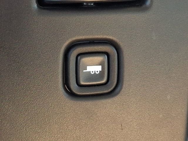 2025 GMC Savana Cutaway 3500 1WT