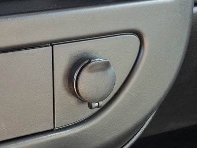 2025 GMC Savana Cutaway 3500 1WT