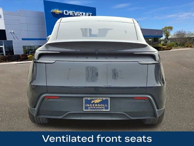 2026 Tesla Model Y Premium