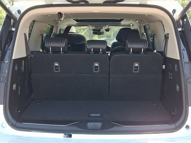2025 INFINITI QX80 SENSORY